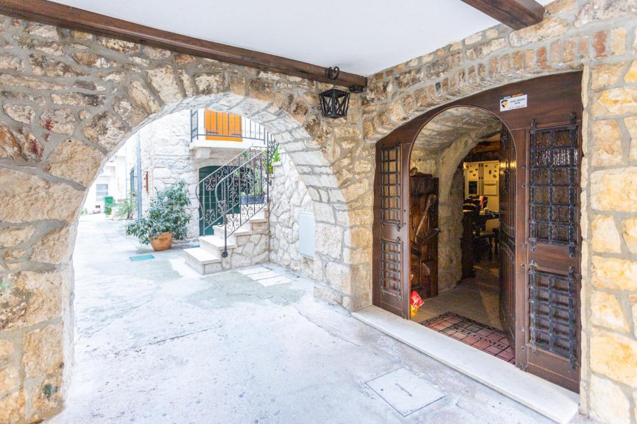 Apartmán Stone House Srida Baška Voda Exteriér fotografie